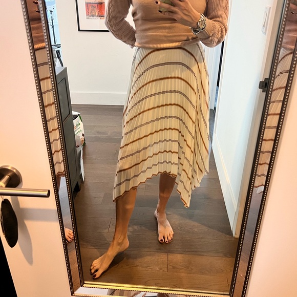 H&M Pleated Handkerchief Hem Stripe A-line Skirt - Picture 2 of 7